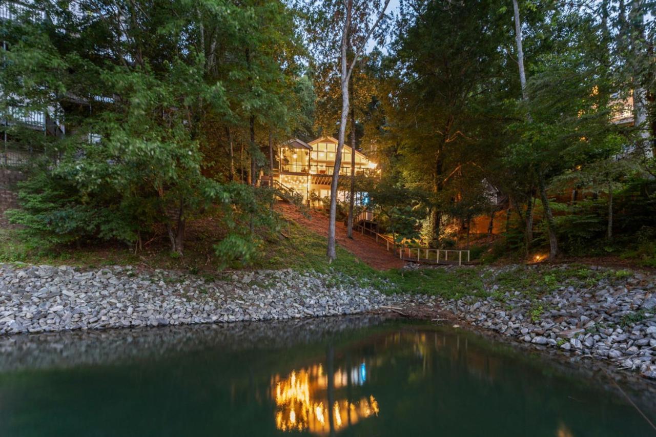 Lanier Landing - Private Dock Hot Tub Game Room Gainesville Bagian luar foto