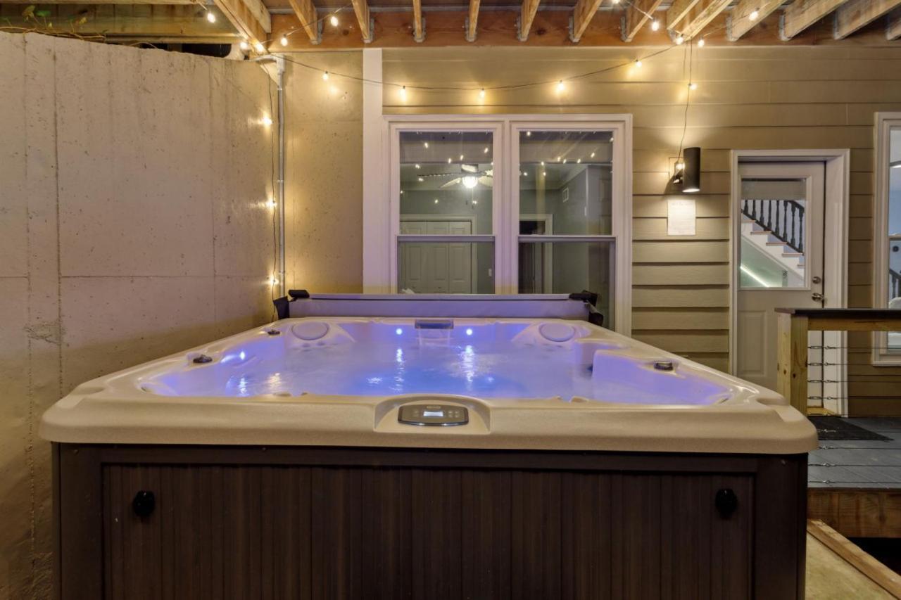 Lanier Landing - Private Dock Hot Tub Game Room Gainesville Bagian luar foto